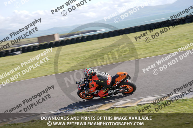 anglesey no limits trackday;anglesey photographs;anglesey trackday photographs;enduro digital images;event digital images;eventdigitalimages;no limits trackdays;peter wileman photography;racing digital images;trac mon;trackday digital images;trackday photos;ty croes